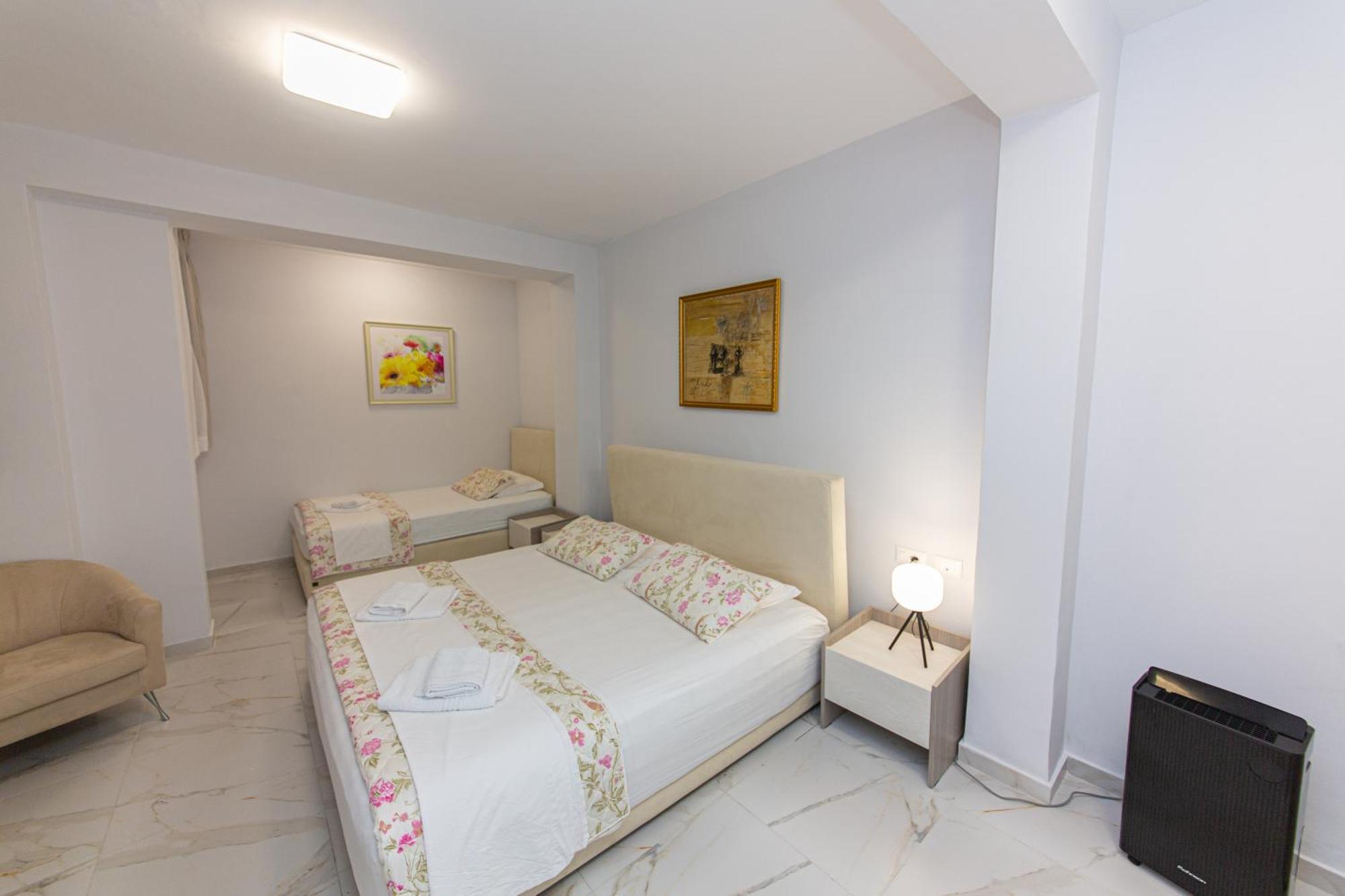 Luxury Villa 2 Vlorë Εξωτερικό φωτογραφία