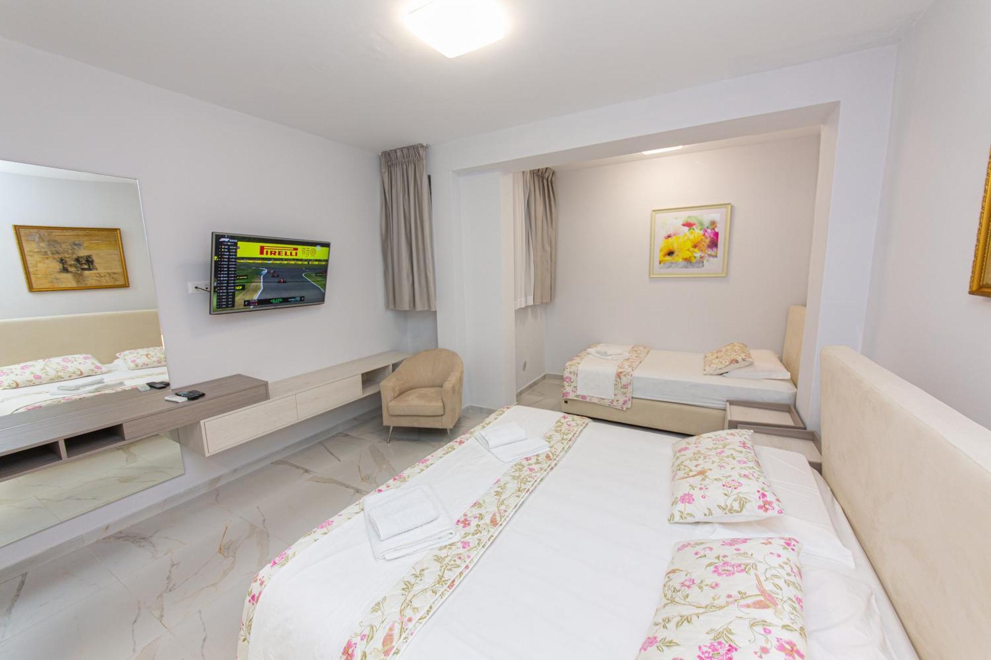 Luxury Villa 2 Vlorë Εξωτερικό φωτογραφία