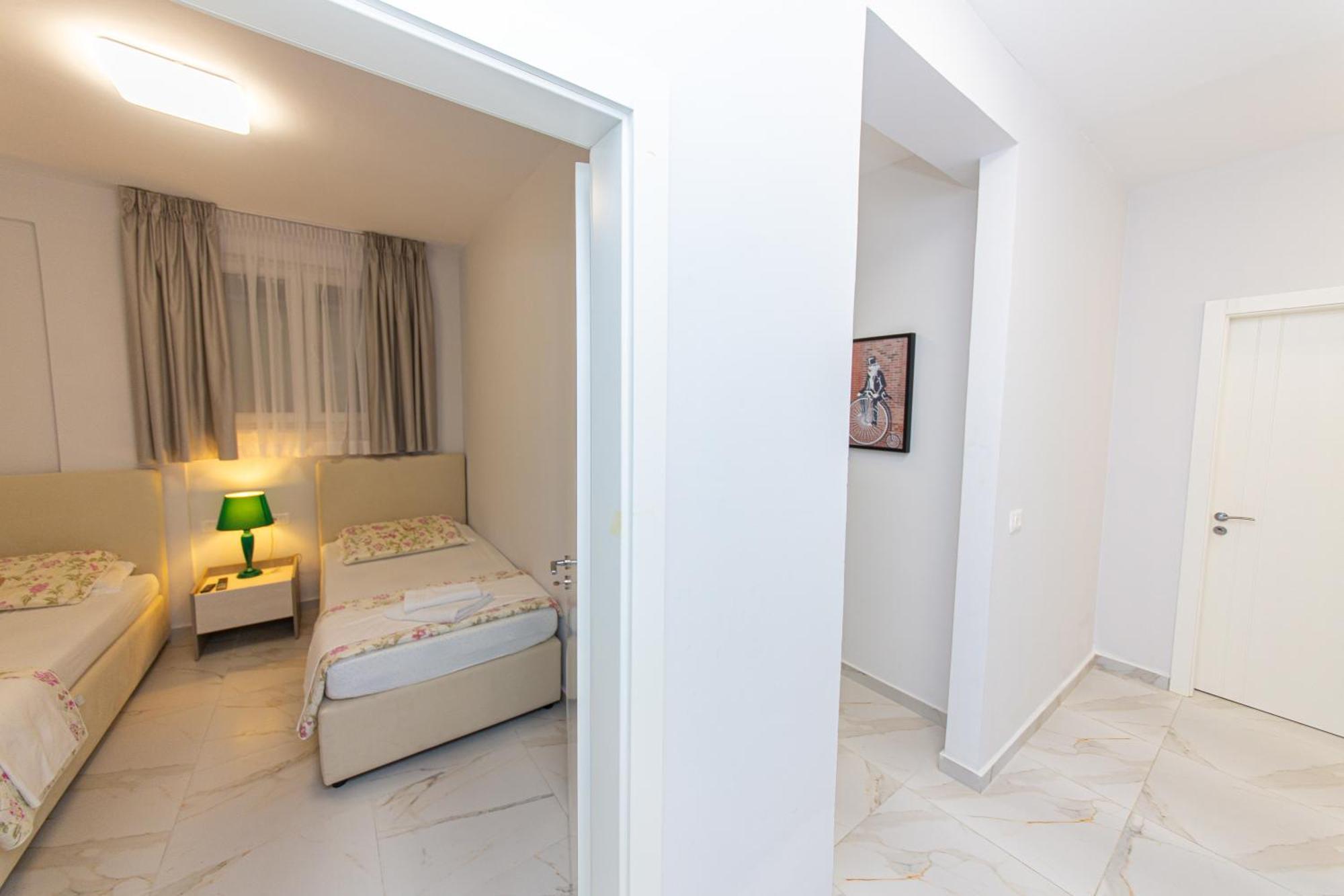 Luxury Villa 2 Vlorë Εξωτερικό φωτογραφία